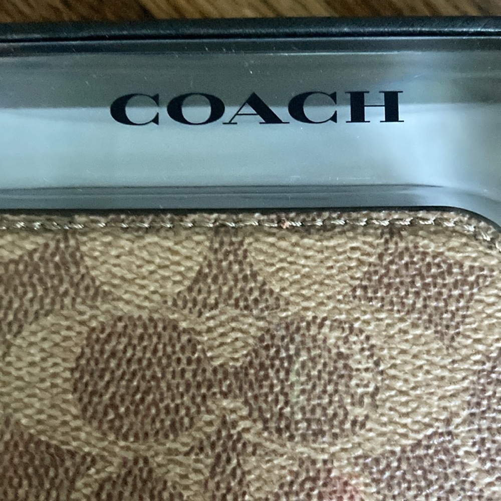 New Sealed Box iPhone 12 12 Pro Coach Wallet Phone Case Tan Signature Le… - Picture 3 of 7